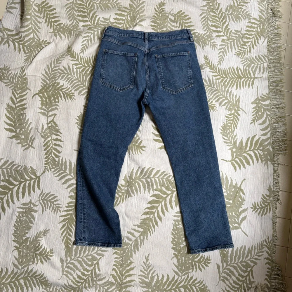 Agolde Riley High Rise Straight Crop Jeans - Picture 7 of 8